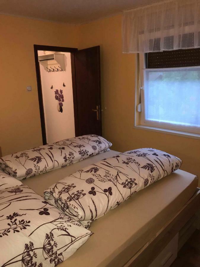 Apartma Evi Zaga Exteriör bild